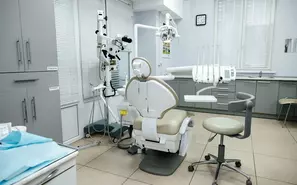 Стоматологический кабинет с микроскопом на Белы Куна, 1