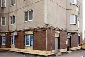 Фасад здания клиники Витаника на ул. Малая Бухарестская, д. 2